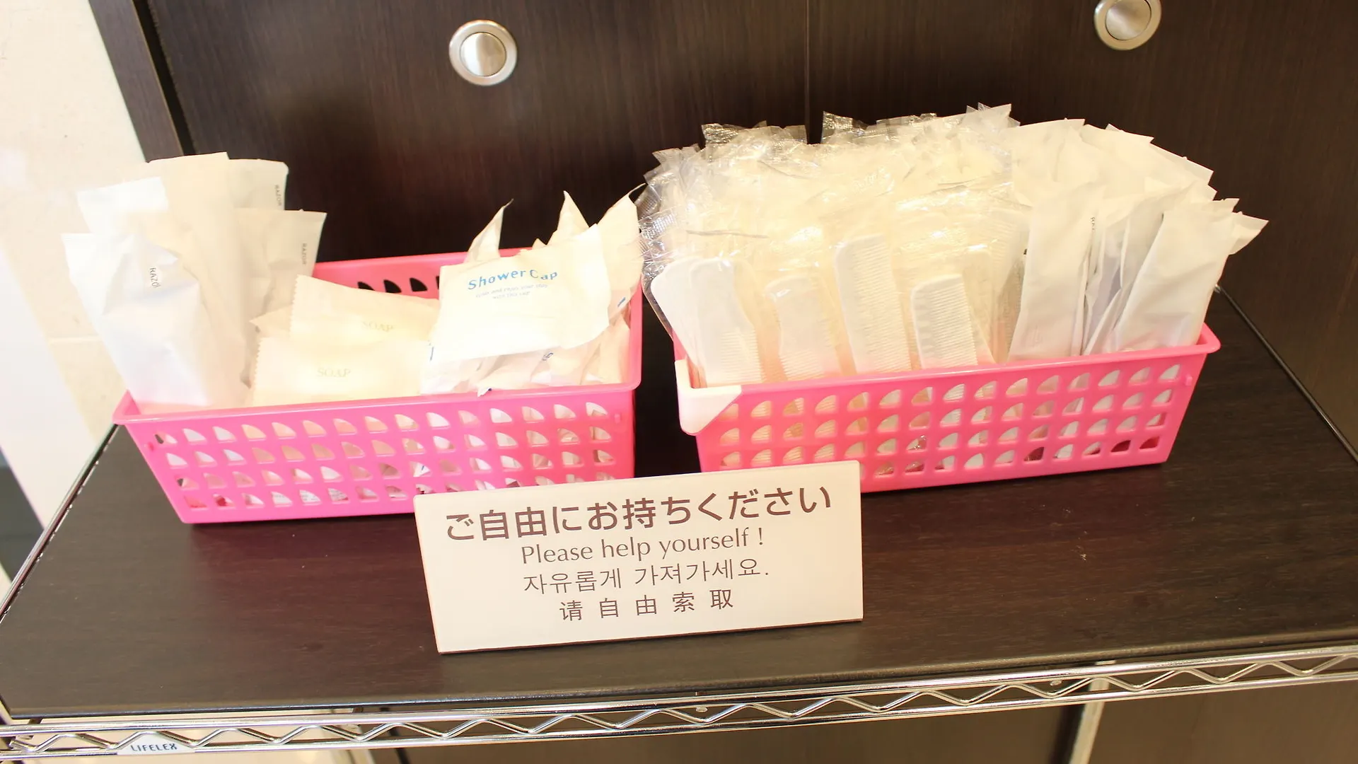 Toyoko Inn Tokyo Nihombashi Mitsukoshi Mae A4